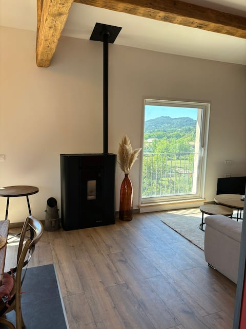 Top Airbnb: Gite for rent in the heart of Luberon in Saint Saturnin Lès Apt