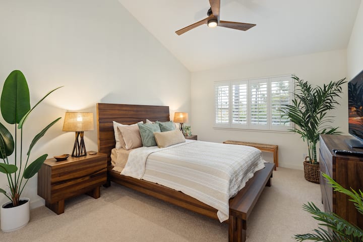 Novo zariadená hlavná spálňa s vylepšenou manželskou posteľou