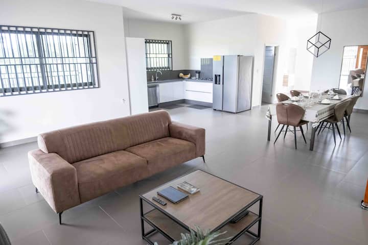 Prachtig Huis In Paramaribo Noord - Suriname