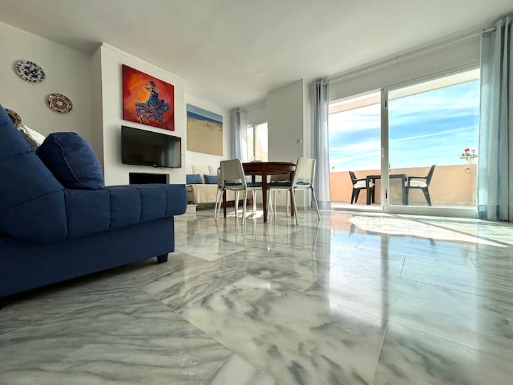 Diletta Beach: Attico Beachfront Con Maxi Rooftop - Casares