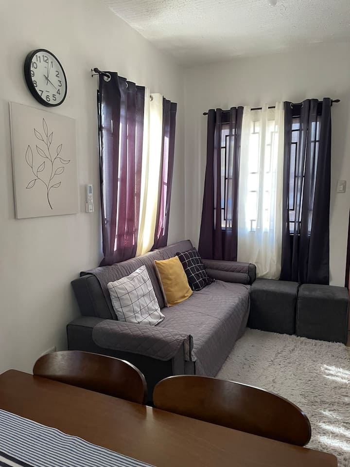 მისაღები ოთახი