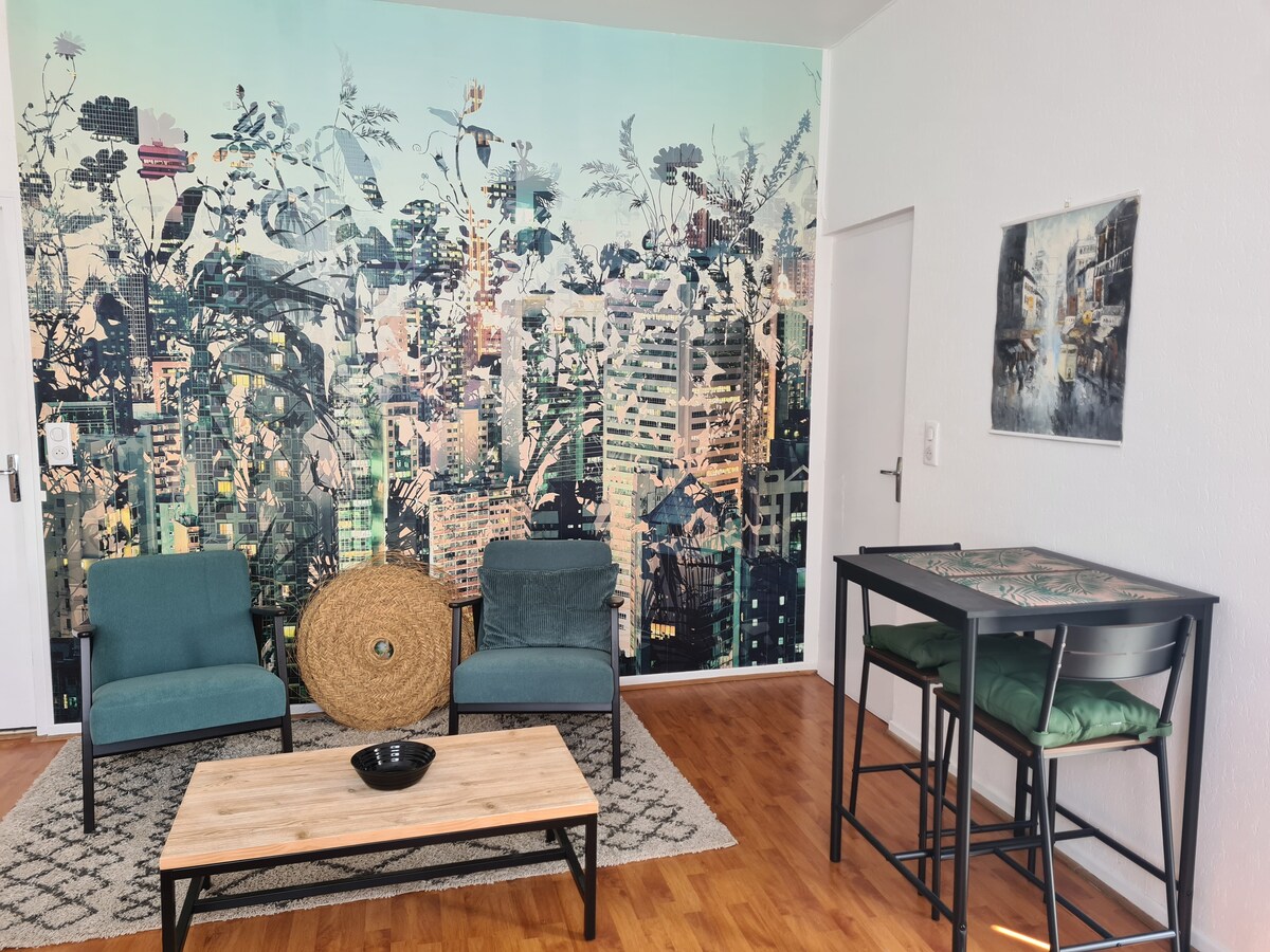 Top performing Airbnb: Studio + Terrasse + Parking in Bonhoure / Guilheméry / Château De L'hers / Limayrac / Côte Pavée