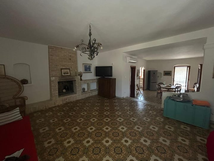 Villino In Pietra Vicino Al Mare - Tarento