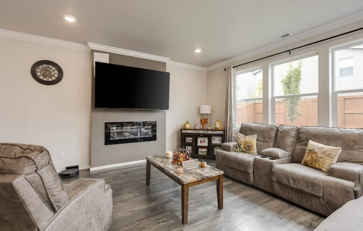 Comfort Away From Home! - Salem, OR