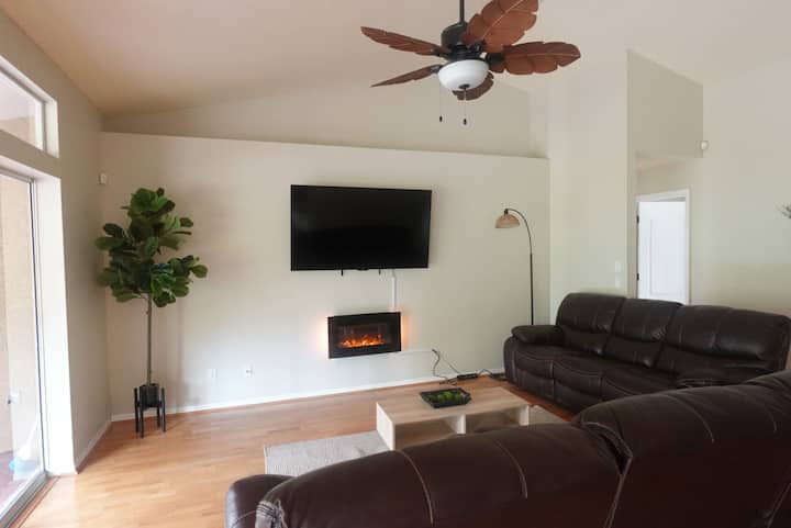 Work Crew Friendly8 Bedsfast Wifidriveway 4br - North Port, FL