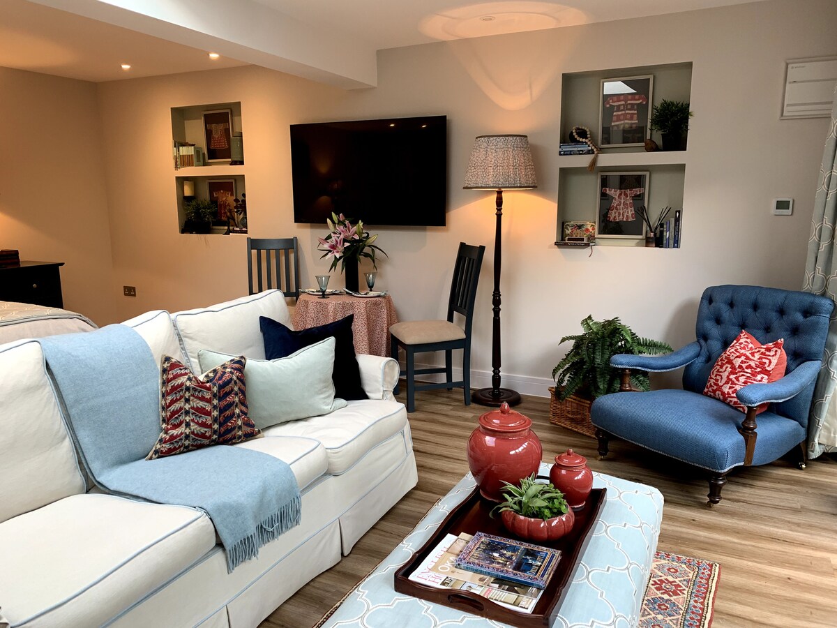 Top Airbnb: Studio 7 in Sunningdale, England in Berkshire