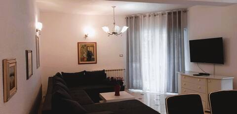 Popular Airbnb listing: Apartman Antonio in Vinež