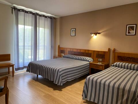 Hotel El Tablazo Triple Room