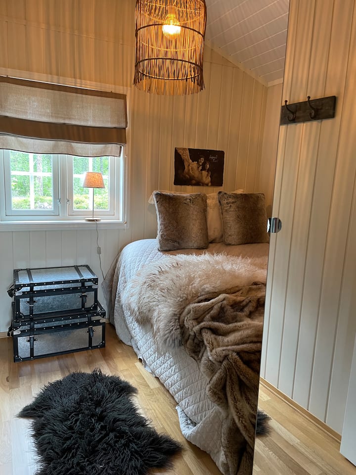 מיטה זוגית 150 ס"מ