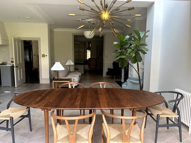 Home in London gallery image 4