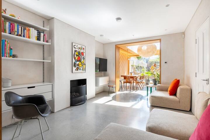 Townhouse in Camden gallery image 5