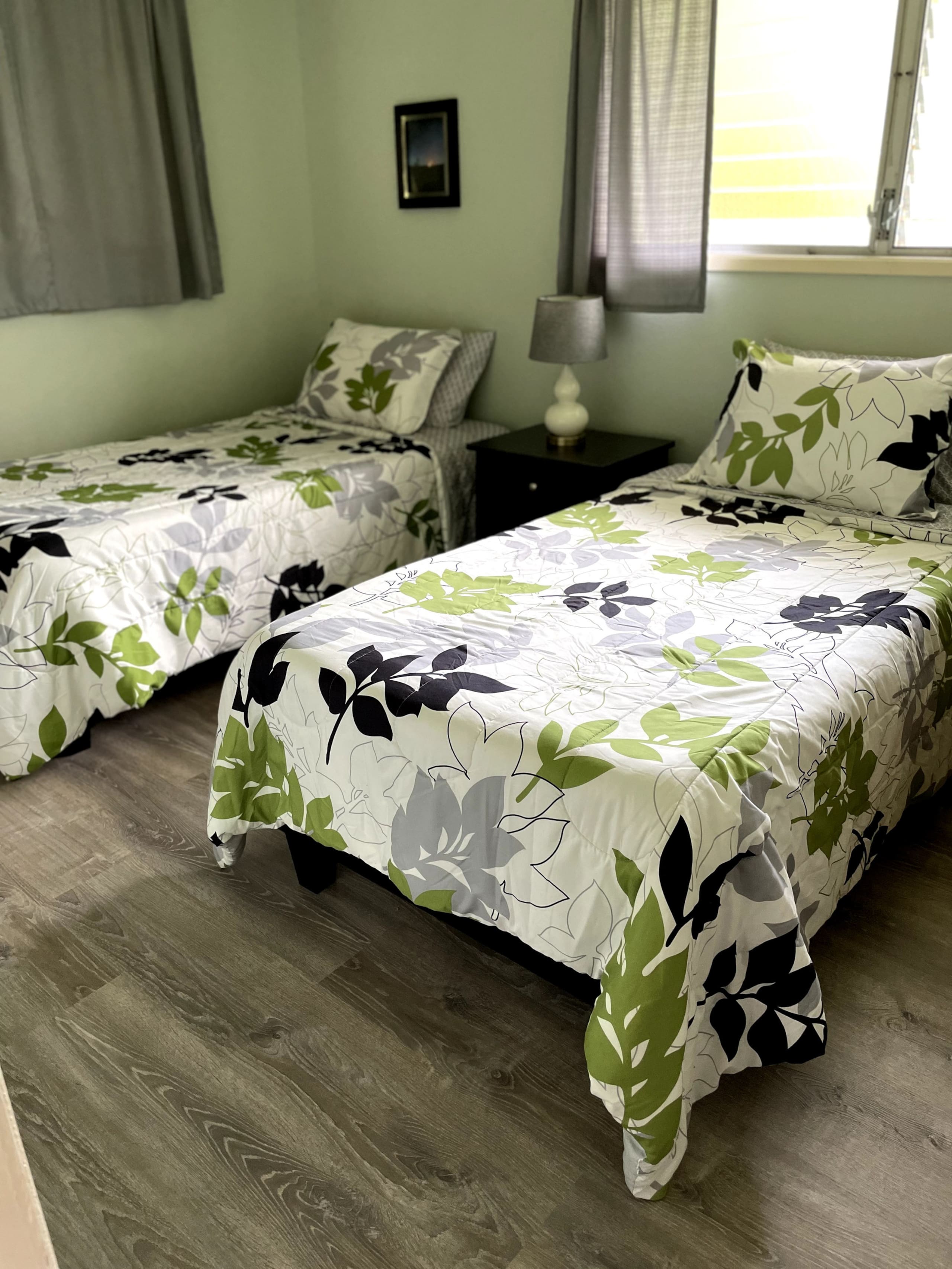 Guesthouse in Kurtistown · ★4.92 · 2 bedrooms · 3 beds · 1 private bath - Image 2