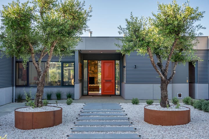 Ginahgulla Olive Estate I Private Properties gallery image 3