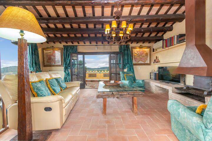 Casa rústica en Castell d’Empordà gallery image 2