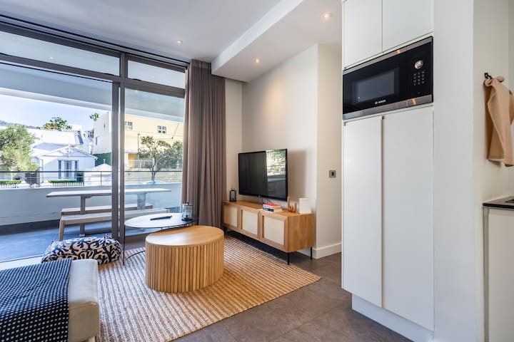Modern Stylish 2 Bed Apartment