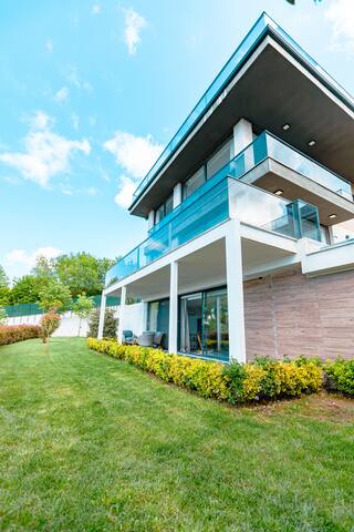 İstanbul Şile’de Muhteşem Villa gallery image 3