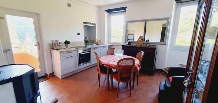 Jolie Petite Maison De Village - Santo Stefano al Mare