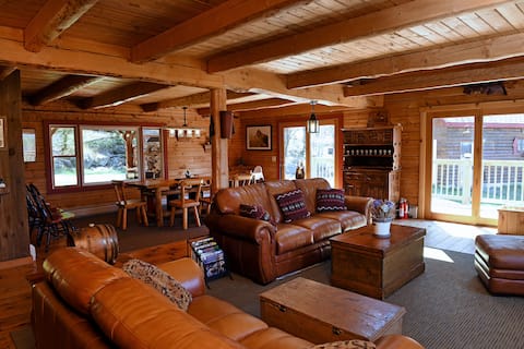 Camel's Hump Log Cabin
