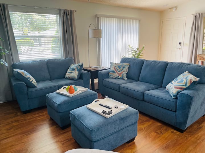 2/2 Florida Chic Patio Villa ! - The Villages, FL