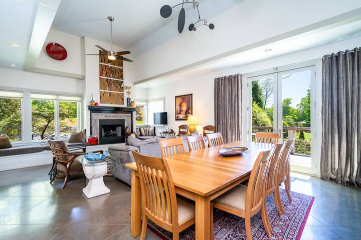 The Art & Pottery House gallery image 5