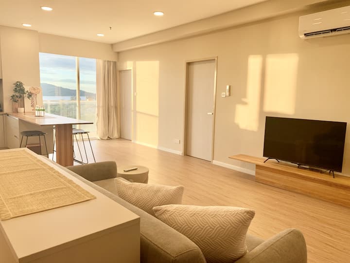 Deco Home 12# 3 Bedroom @Aru Suites Sunset Seaview - Kota Kinabalu