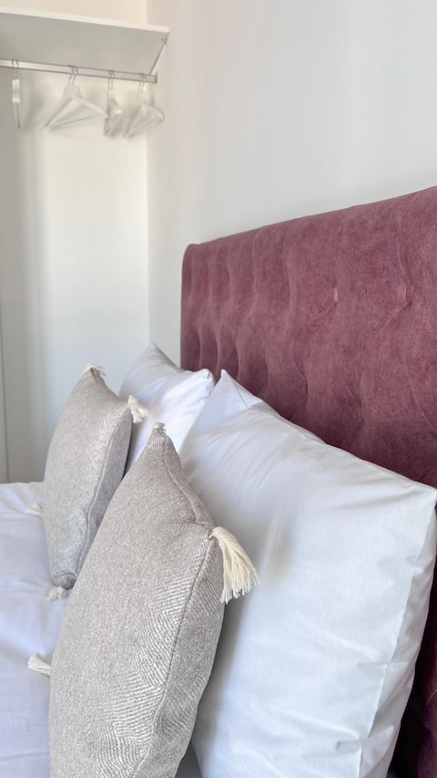 Top Airbnb: Close to the heart of Lagos • Sunny outdoor space em Faro