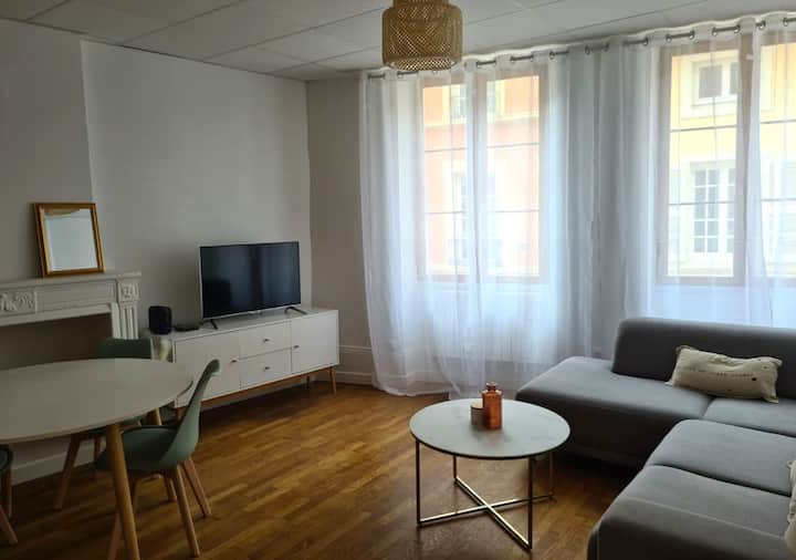 Nouveau - Joli Appartement En Centre-ville - Saint-Rémy