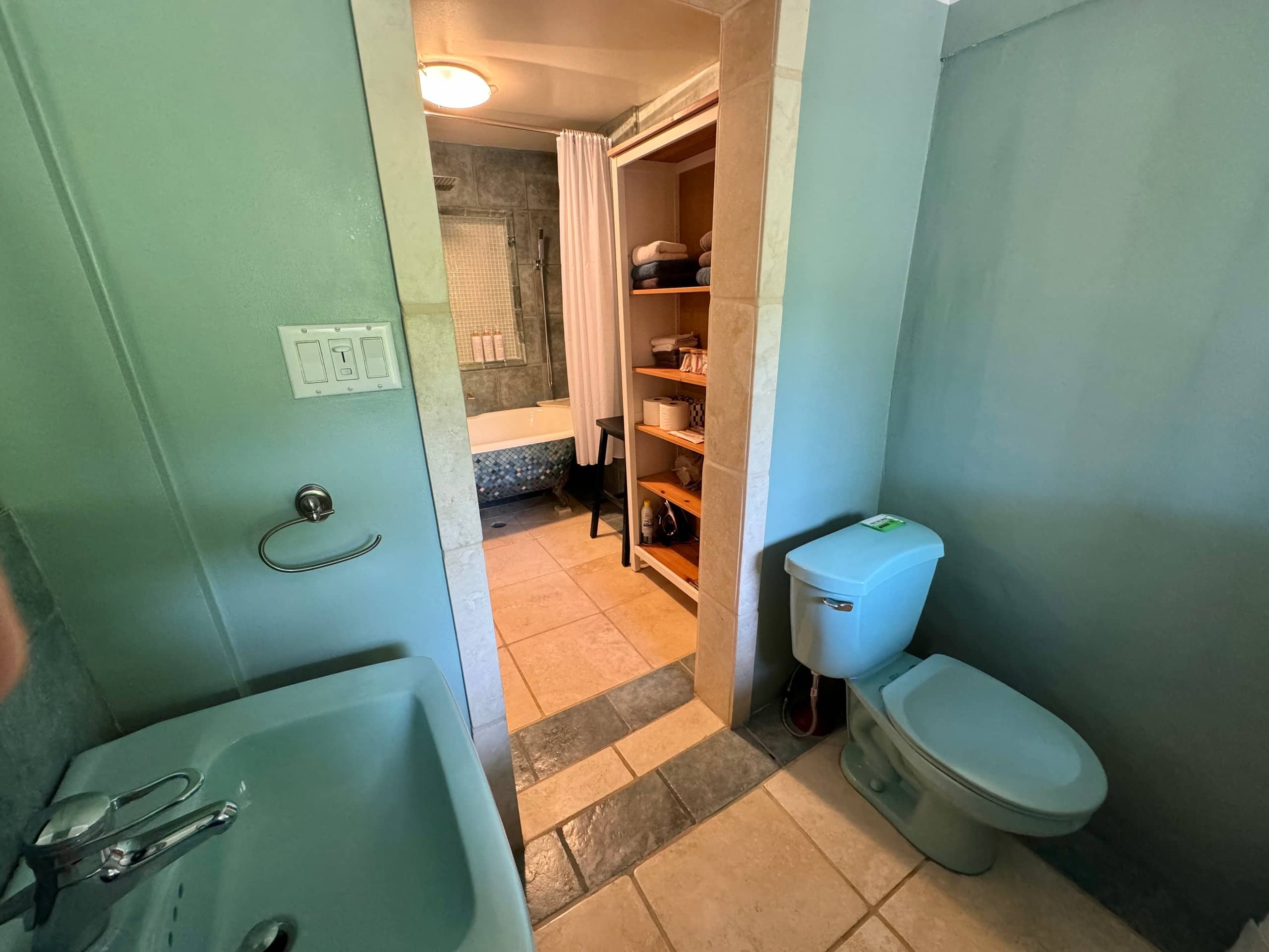 Home in San Francisco · ★4.96 · 1 bedroom · 1 bed · 1 bath - Image 11