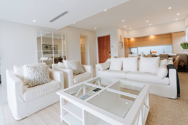 Exclusive 3 Bedroom Luxury Penthouse at The Rise gallery image 5