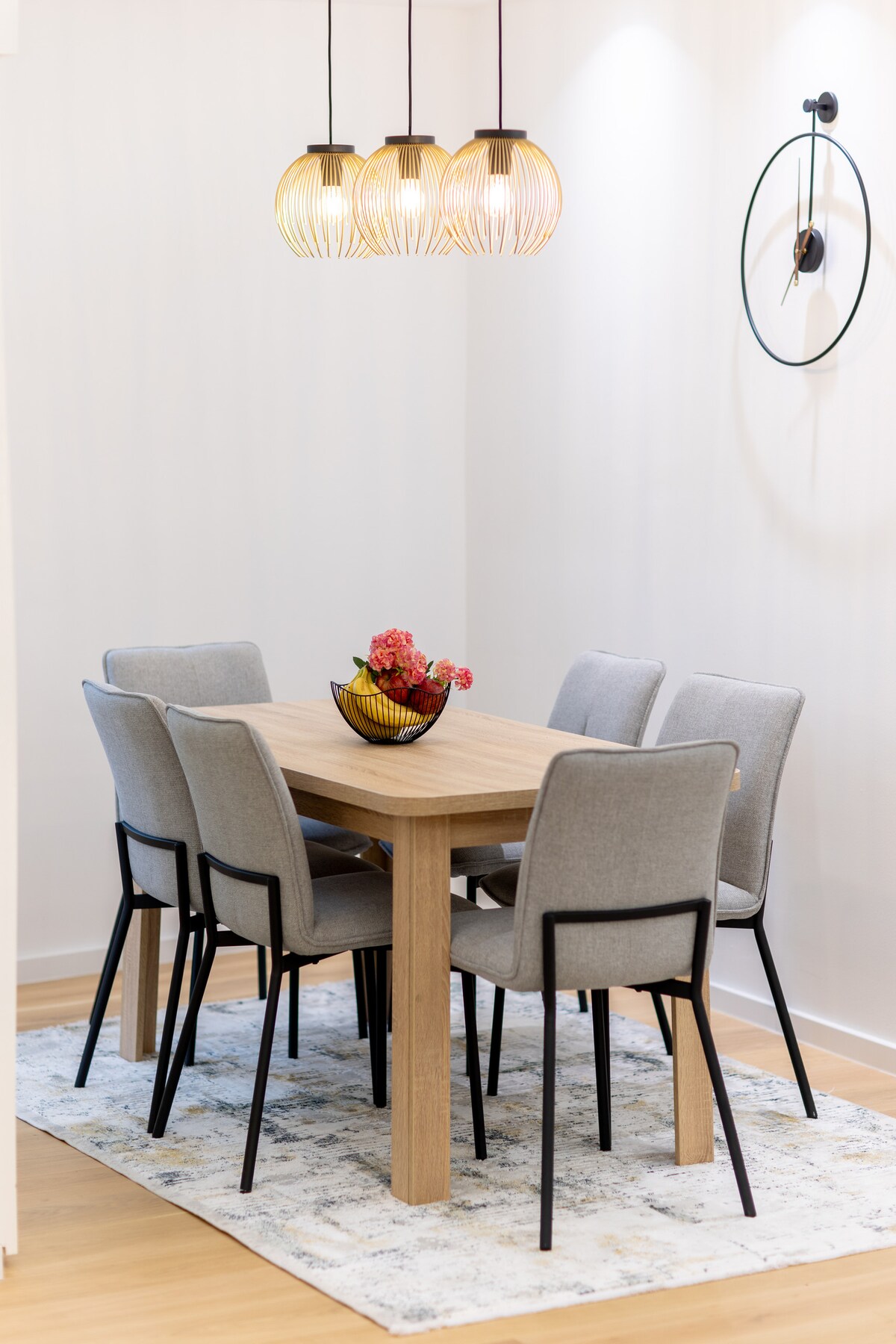 Old Town Heaven 3-bedroom apartment with balcony