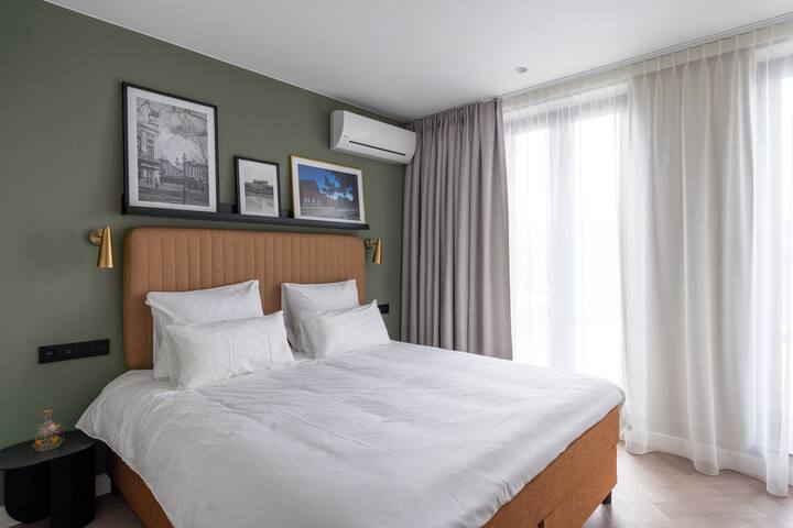 Numa | L 2 Bedroom Apartment w/ Terrace & Sofa Bed gallery image 4