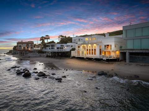 Malibu Shores Retreat Ocean Views • Gym, Fireplace