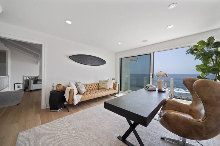 Malibu Shores Retreat Ocean Views • Gym, Fireplace gallery image 4