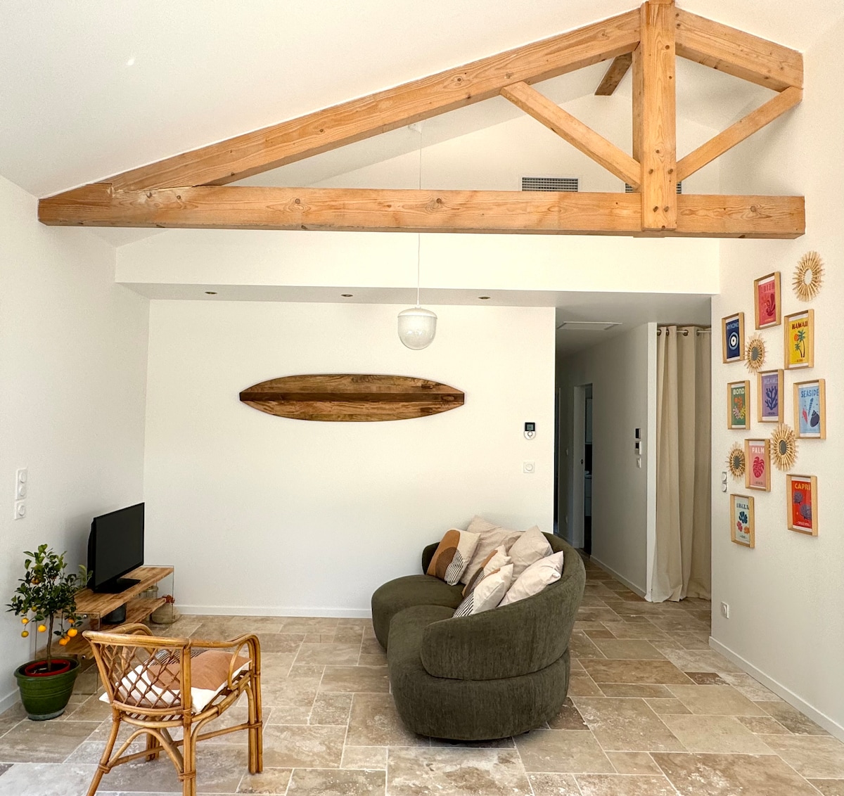 Successful Airbnb property: Villa near the lake in Léon