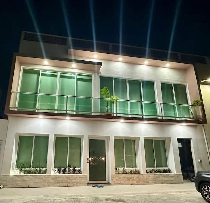 Exclusiva Casa Con Alberca En Rooftop. - Cancún