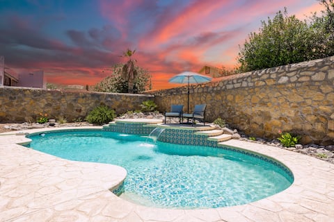 Las Cruces Luxury Retreat| Private Pool &Fireplace