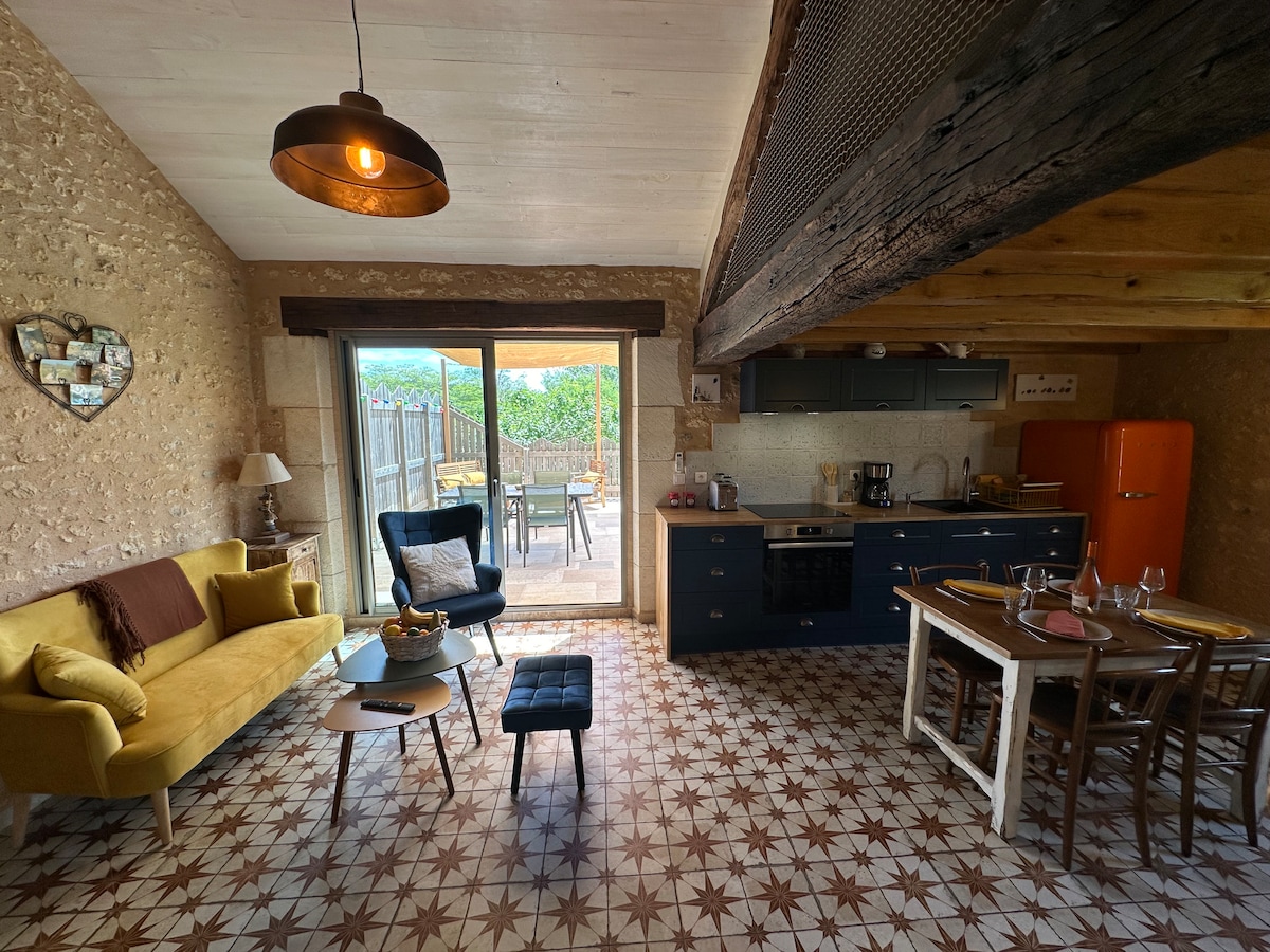 Anuncio de Airbnb popular: Gîte de charme en Dordogne en Dordogne