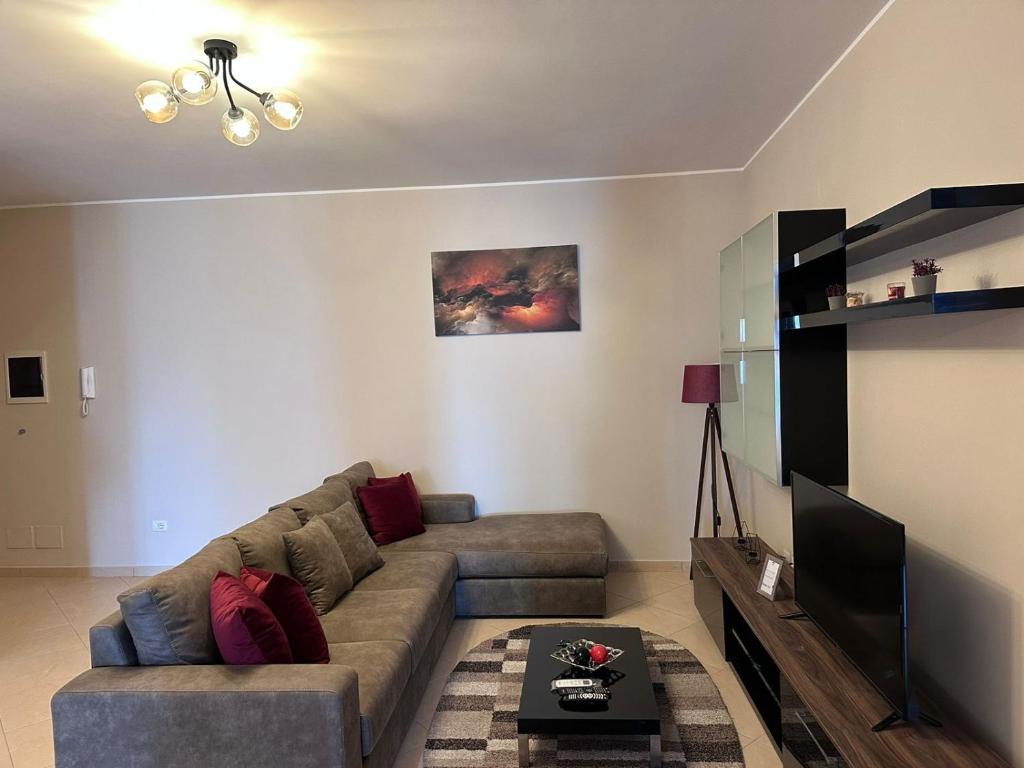 Listing 1167127219659398090