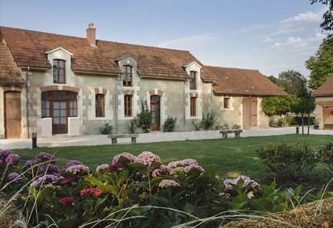 La Longère du Château – Château de Thésée