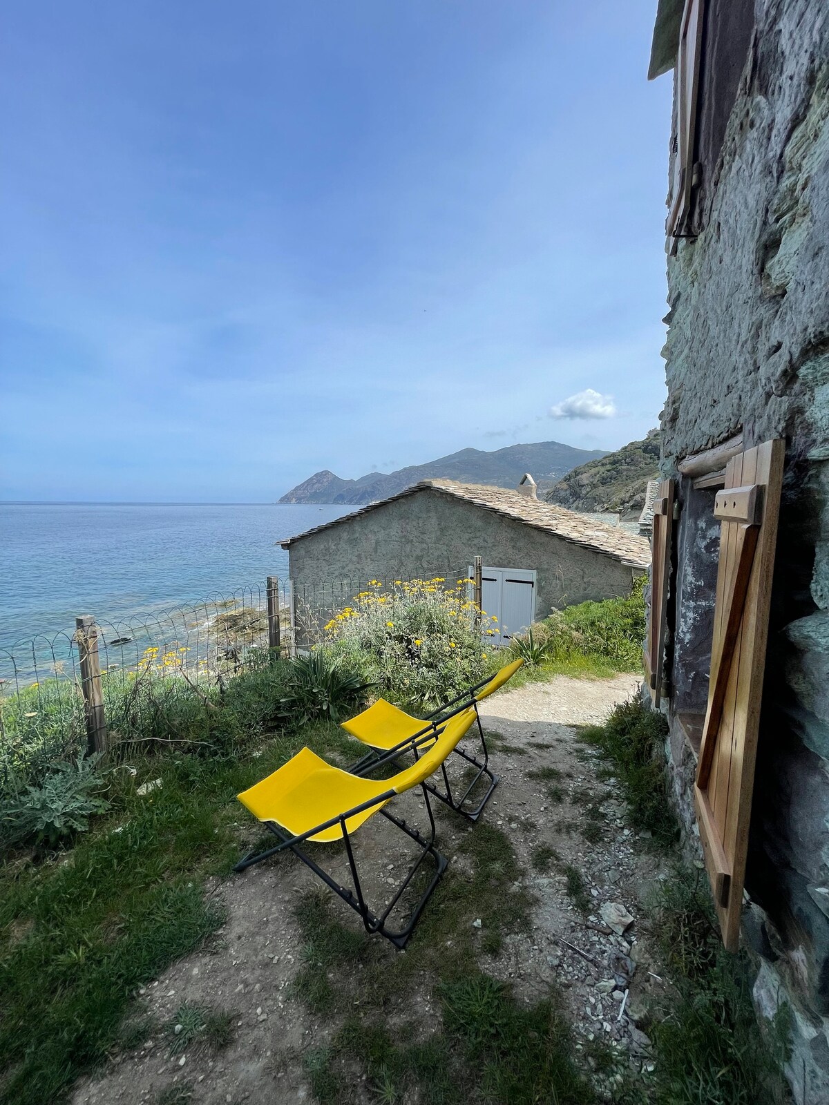 Corsica – A subjective overview, image size:1200x1600