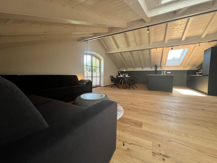 Stay Nice: Suite * 2schlafzimmer * Balkon * 65“tv - Dorfen