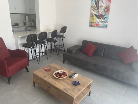 Top Airbnb: Luxury Villa Floor Close to Airport, Beach (Sea) in Dalaman