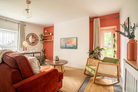 Top performing Airbnb: The Station Inn Apartment in Guiseley & Yeadon