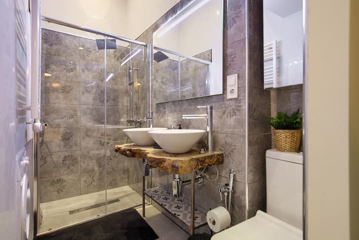 Precioso apartamento en Madrid gallery image 4