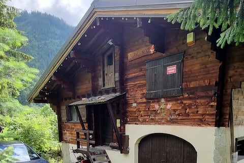 Arêches alpine chalet