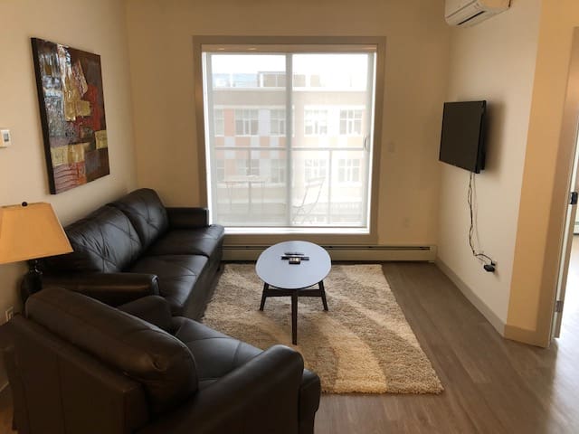 Imperial Suites managed Airbnb listing 3