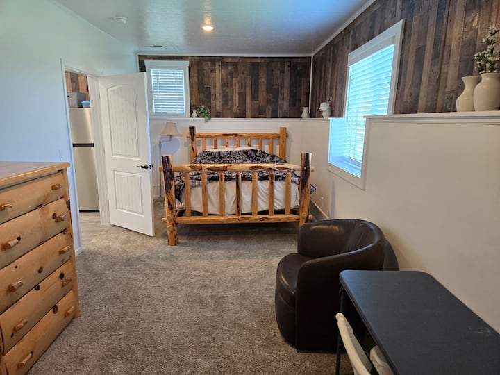 საძინებელი 1