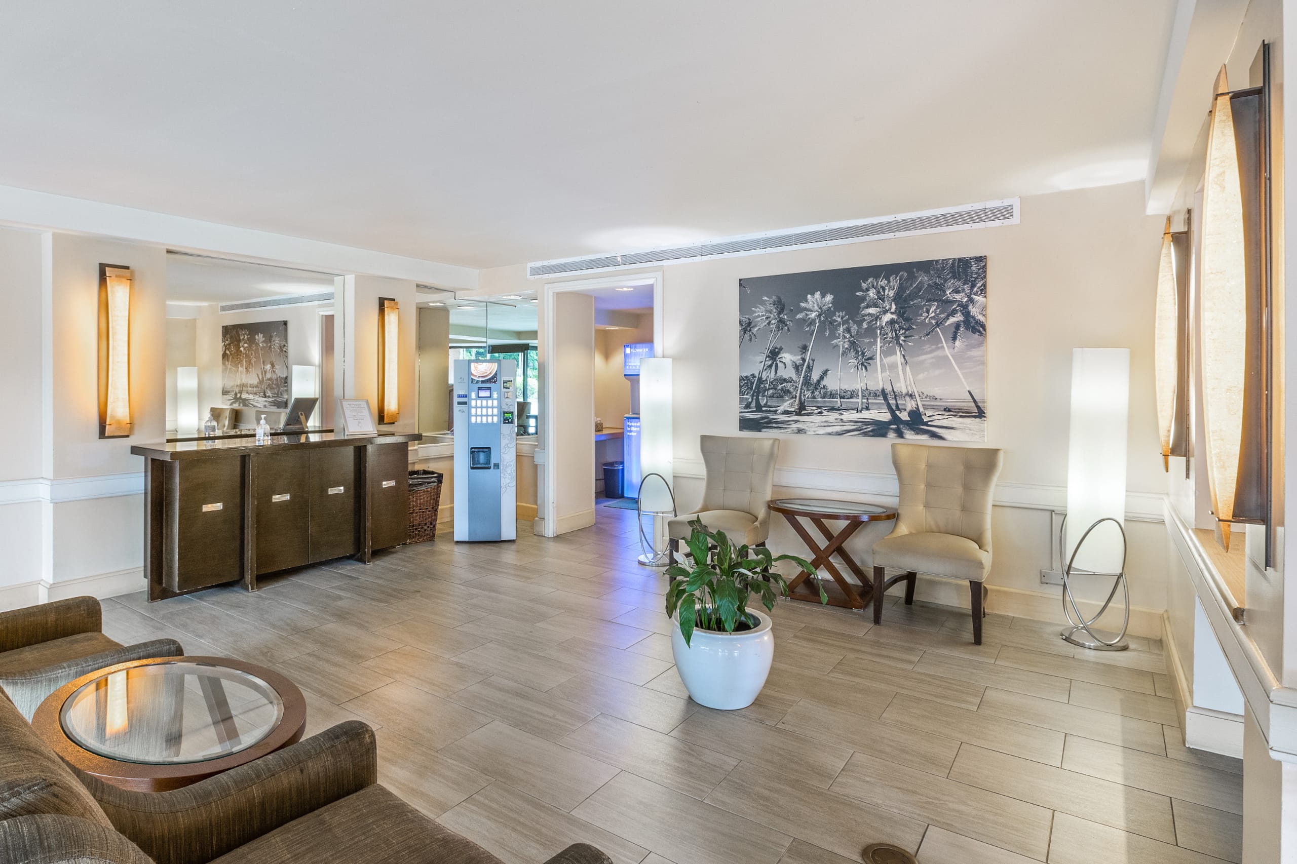 Studio w/pool & balcony + BBQ - Image 2