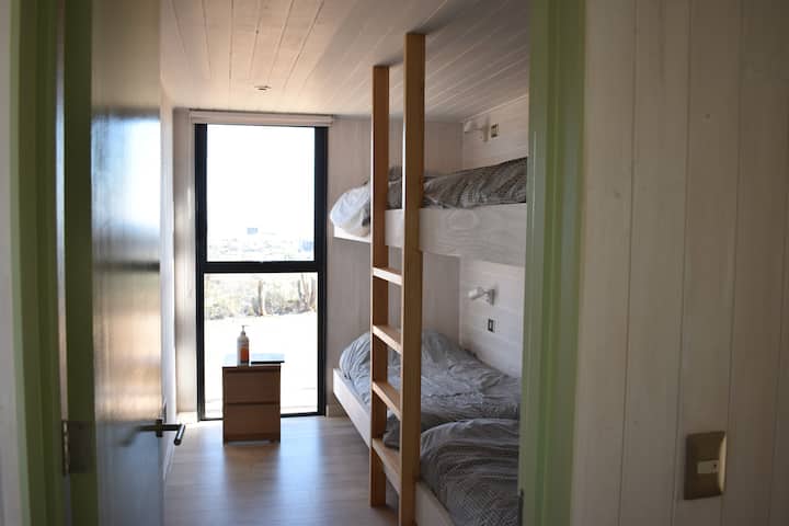 საძინებელი 4