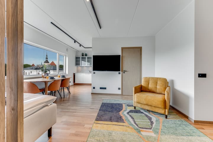 Stunning View · Quiet · Modern · 2 Min To Old Town - Talín
